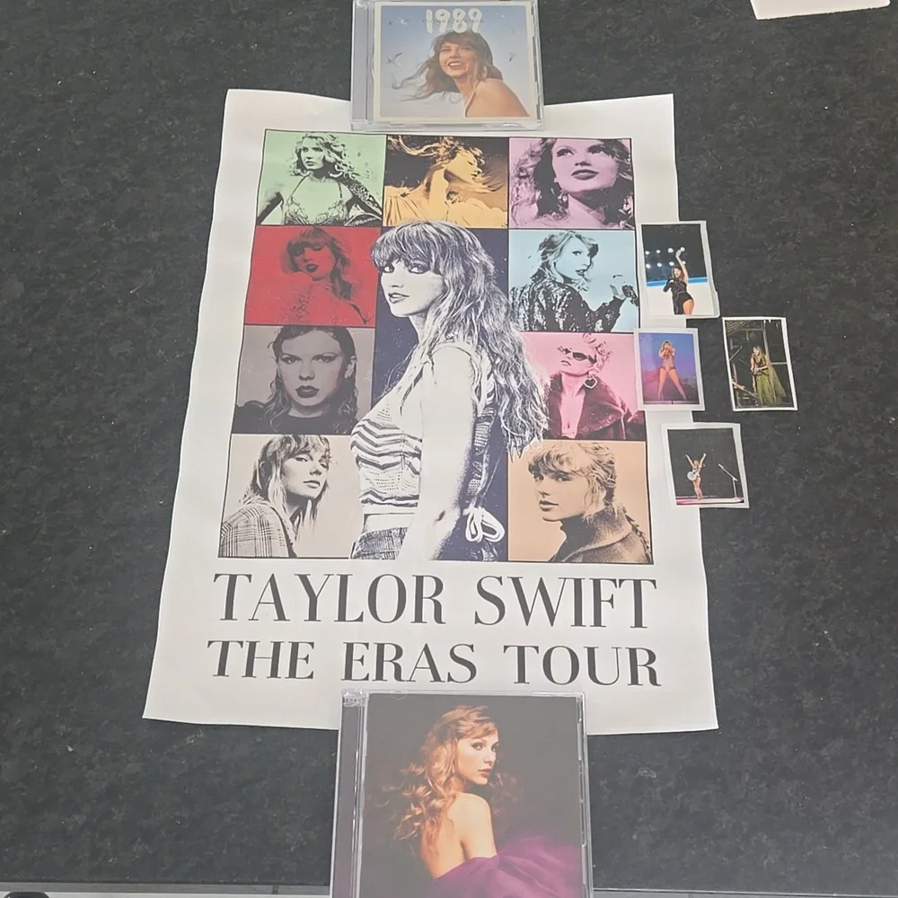 Taylor Swift Eras Tour Fan Bundle